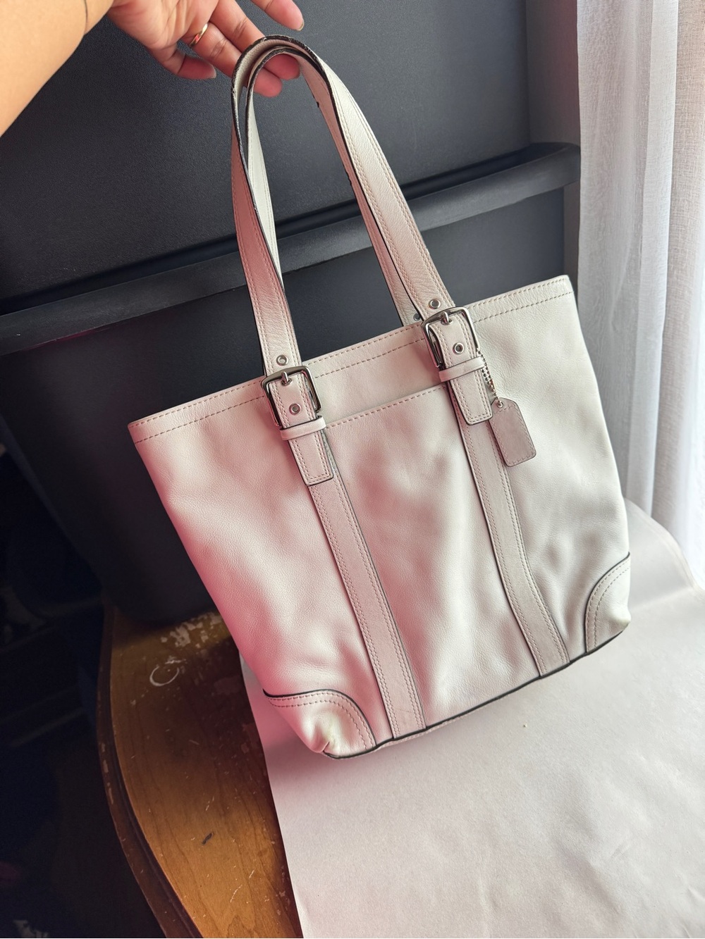 Coach White Leather Tote Bag in - Classic Everyday Carry